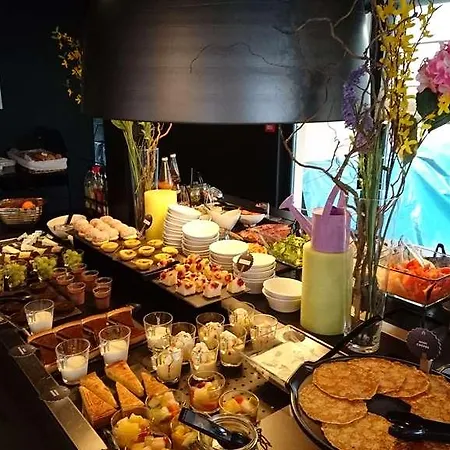 Campanile Strasbourg - Illkirch ホテル