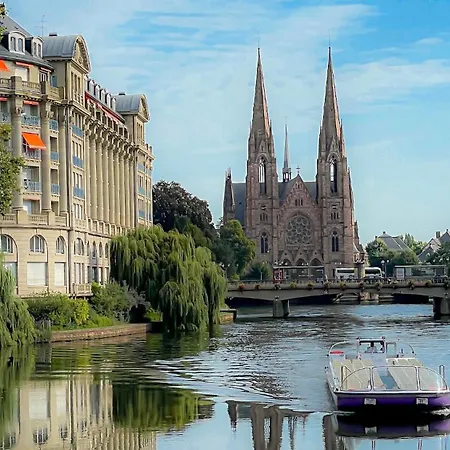 ホテル Campanile Nature - Strasbourg Sud