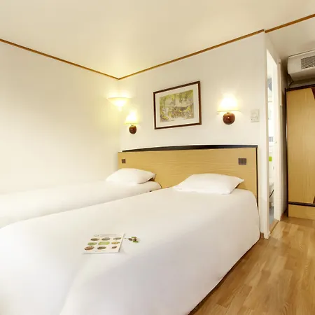 Campanile Nature - Strasbourg Sud 3* ガイスポルスハイム