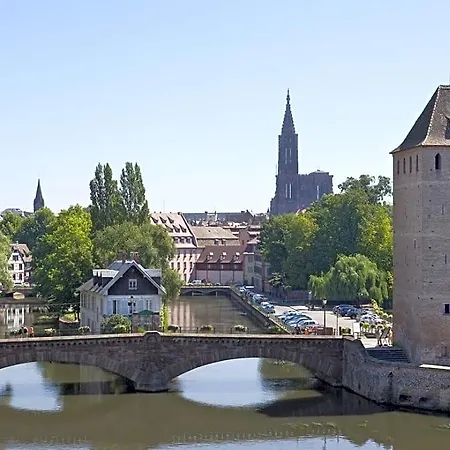 Campanile Nature - Strasbourg Sud Hotel Geispolsheim