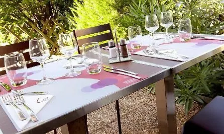 Campanile Strasbourg - Illkirch 2* ガイスポルスハイム